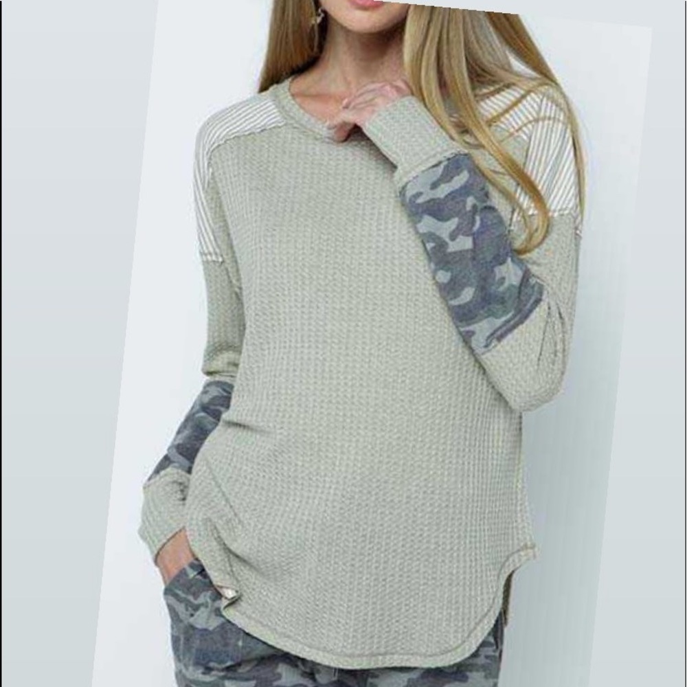 Camo long sleeve top